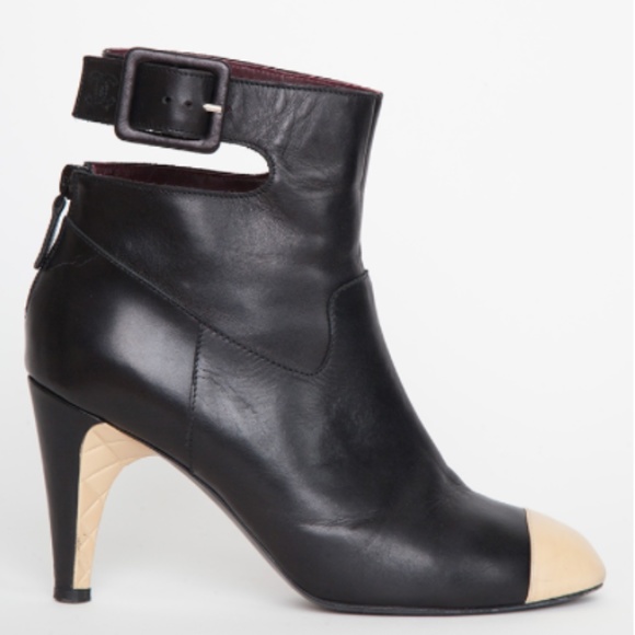 CHANEL Leather Cap-Toe Short Boots Size 9.5 - Picture 1 of 16